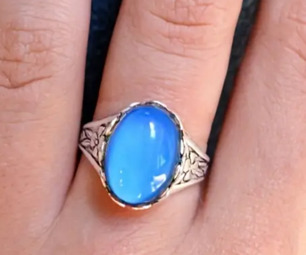 Flower Design Band - Boho Style Mood Stone - Color Changing Ring - High Quality Stainless Steel - Statement Ring for Women- Nostalgic